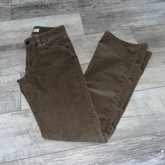 GAP Denim - 2005 GAP Low Rise Curvy Flare Bottom Cotton corduroy Jeans (Size 6) Brown Y2K